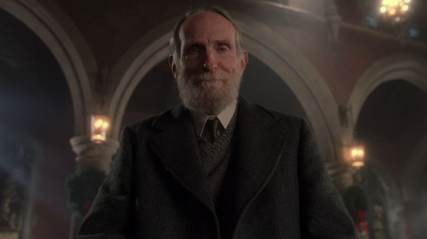 Kevin talks to Old Man Marley in the Church on Christmas [Home Alone 1990] transcript